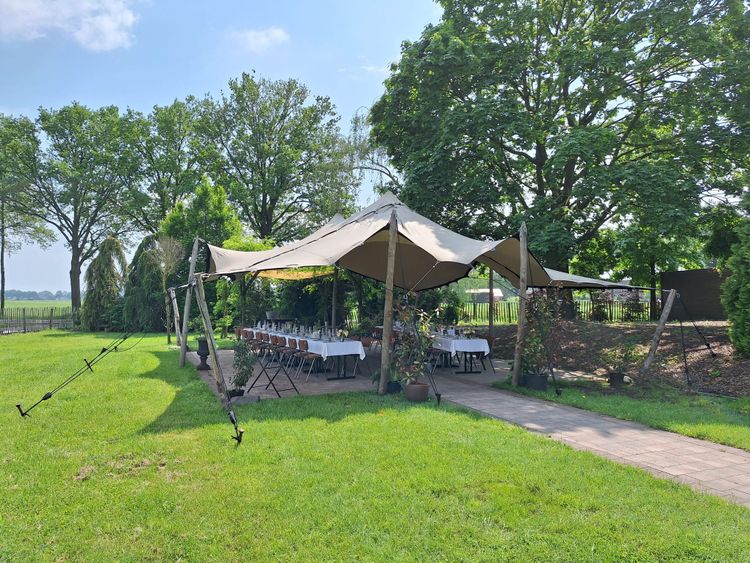 Aspergediner van de BBQ