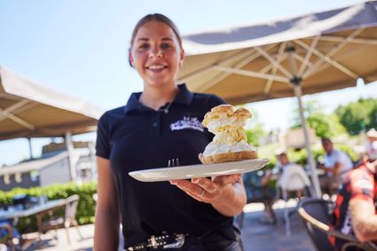 Uit de kluiten gewassen soes, Hollandershoeve Snoeperkes