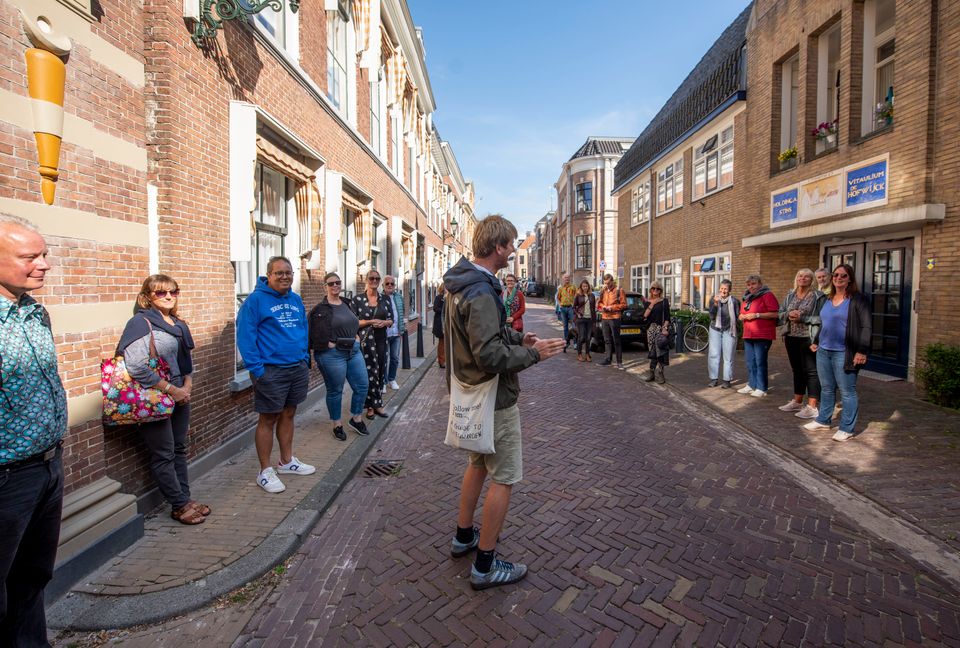 A Guide to Leeuwarden Henk