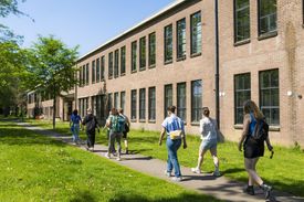 Design tour door Eindhoven met een gids
