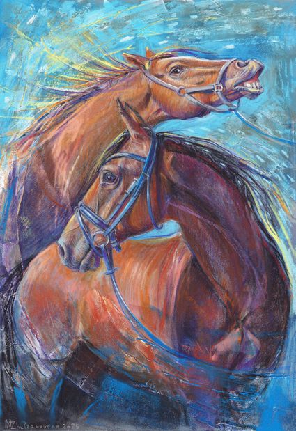 Een schilderij van twee paarden