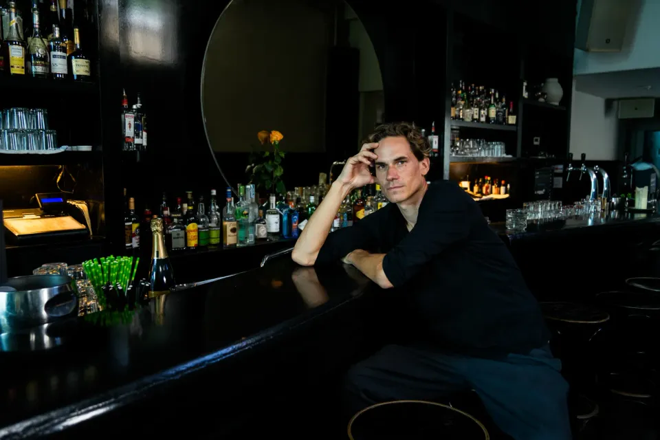 Valentin Loellmann bar Take Five in Maastricht