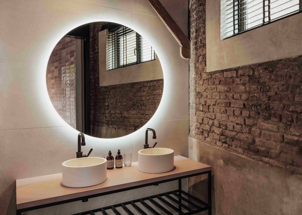 Cousins Boutique Hotel hotel room interior bathroom
