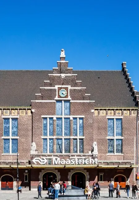 Stationsgebouw in Maastricht
