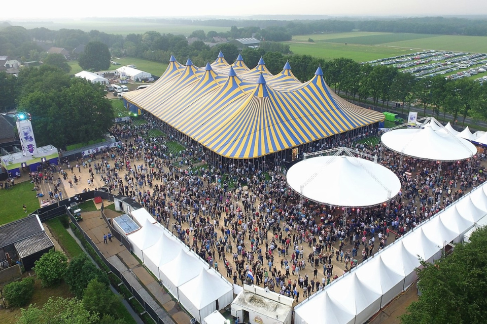 Luchtfoto van Holland International Blues Festival.