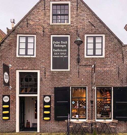 Exterieur van een speciaalzaak