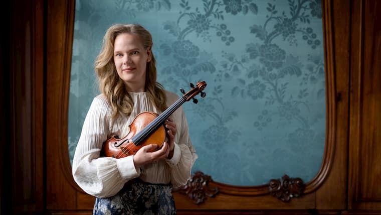 Simone Lamsma speelt Korngold