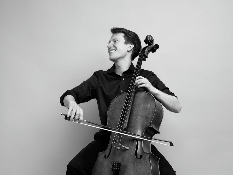 Cellist Douwe Eisses