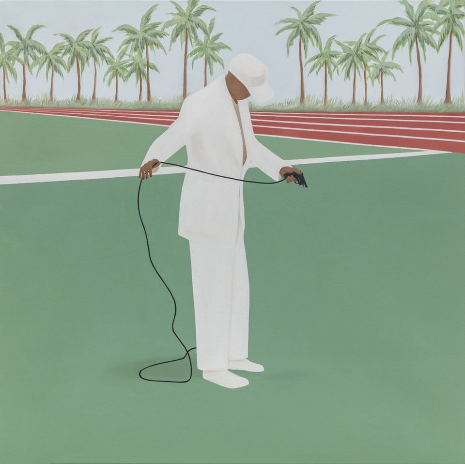 Schilderij ‘Starter’ van kunstenaar Thenjiwe Niki Nkosi, met een figuur in wit pak op een sportveld met palmbomen op de achtergrond, tentoongesteld in het Groene Hart.