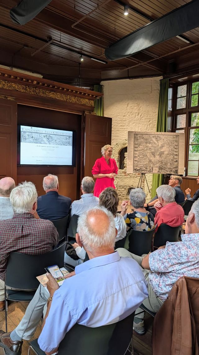Wethouder Marianne van der Sloot opende de avond