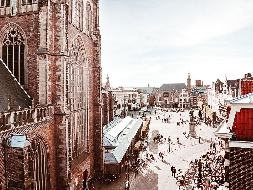 Grote Markt en st. Bavokerk in Haarlem