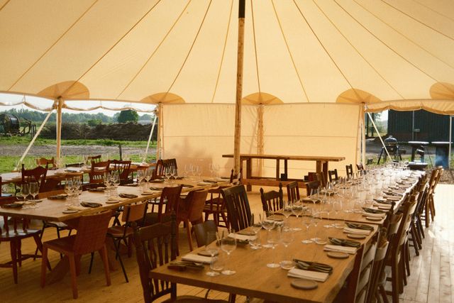 Afbeelding tent binnen Erloom