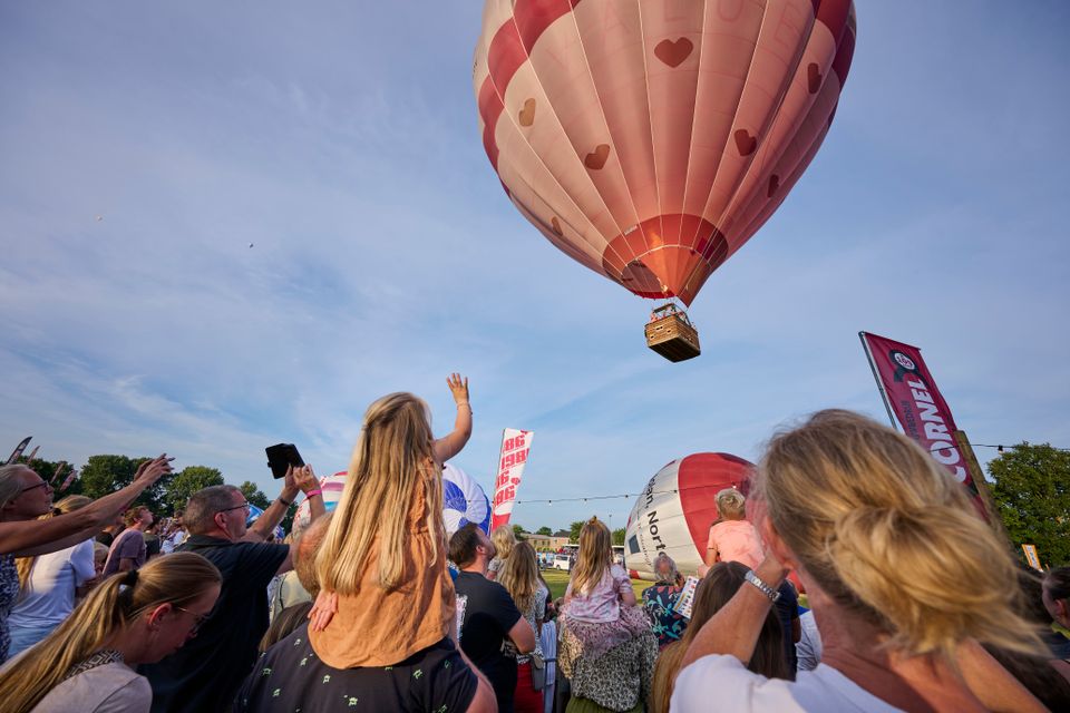 Friese Ballonfeesten in Joure.