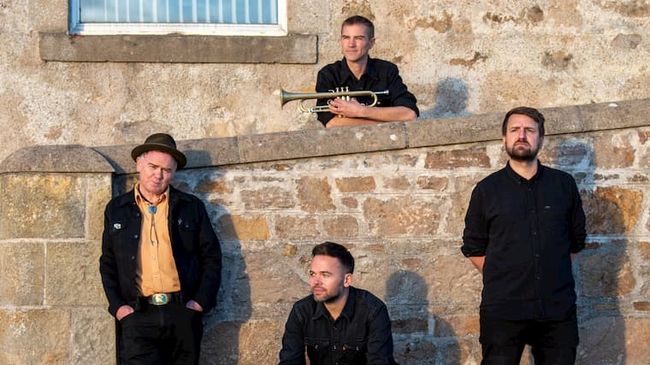 Dean Owens and The Sinners