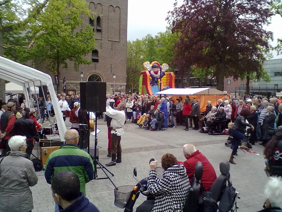 Pinkstermarkt emmen