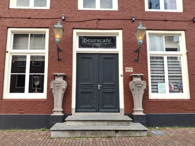 De Koornbeurs - Kaatskuier