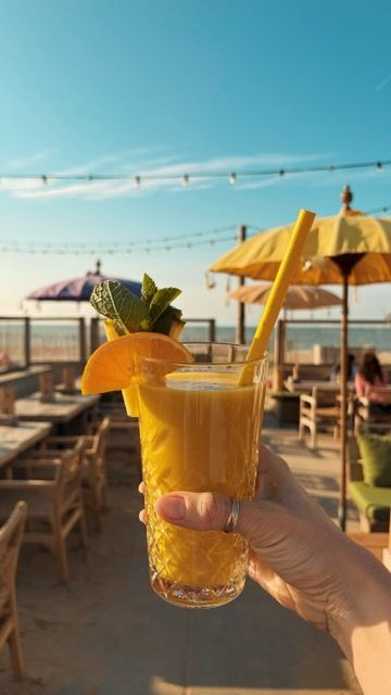 Foto van een drankje bij Strandpaviljoen Paal 14