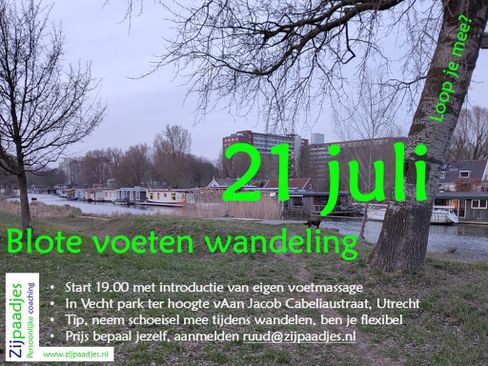 Blote voeten wandeling