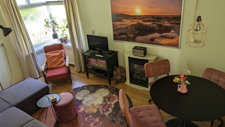 Wohnzimmer un Tisch