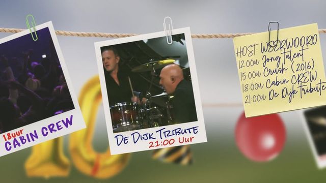 Programma Hemelpop als losse foto's bevestigd met knijpers aan een waslijn