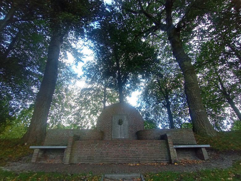 Monument Willem Westra - Kaatskuier