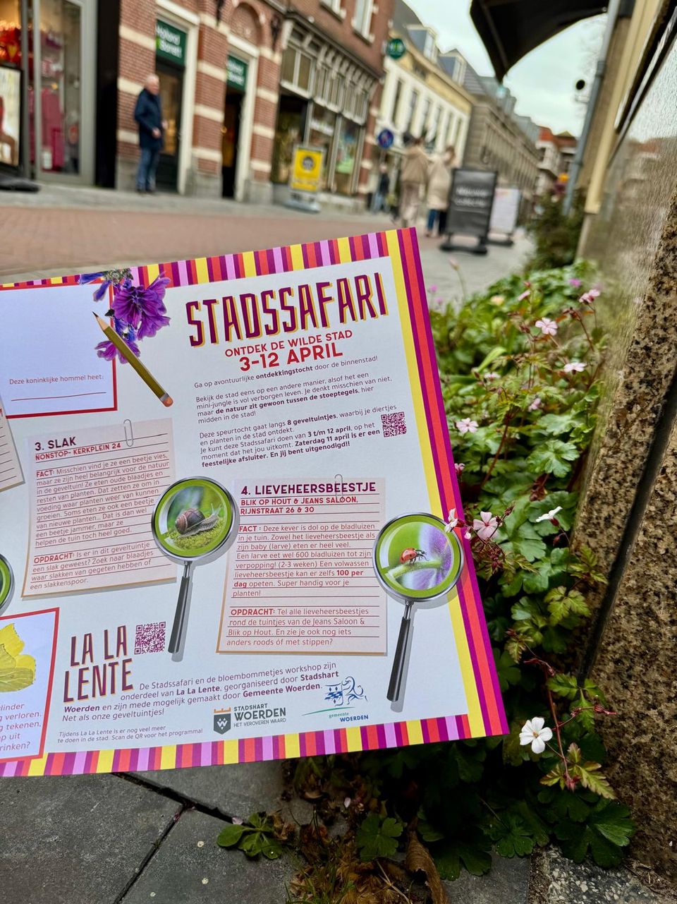 Stadssafari kaart van La La Lente in Woerden met speurtocht langs winkels in de binnenstad, met planten, insecten en ontdekactiviteiten voor kinderen en gezinnen