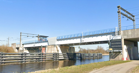 Spoorbrug Grou