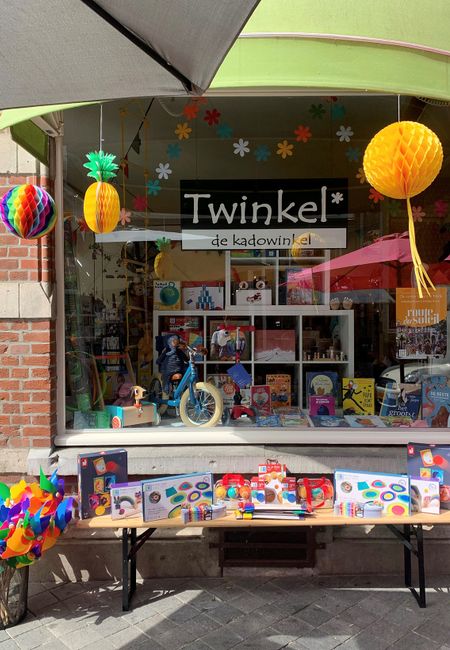 Twinkel speelgoed en boeken
