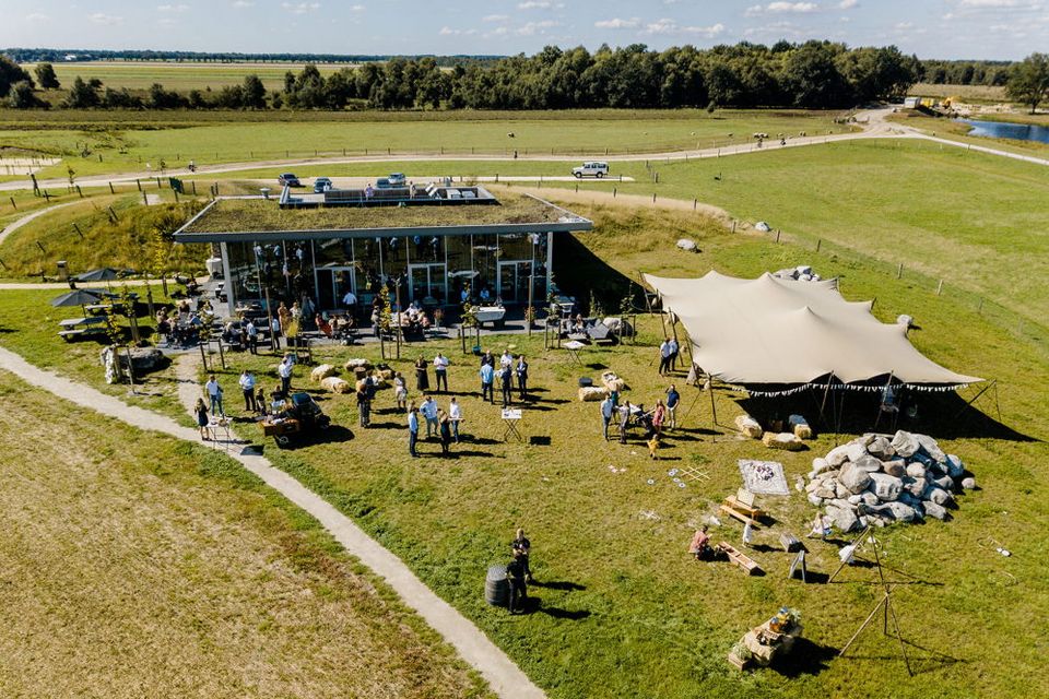 Luftaufnahme des Restaurants Wollegras am Rande des Bargerveen.