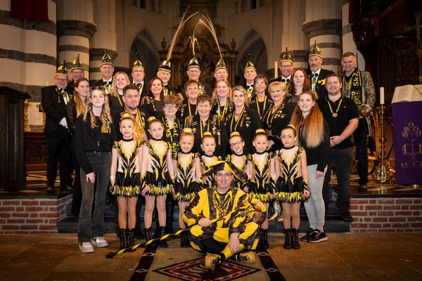 de prins van Skôn Orregat en zijn gevolg