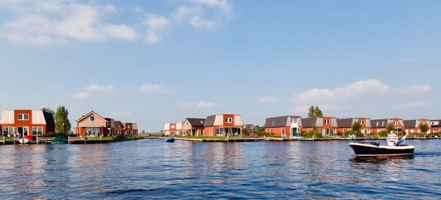 Vakantiehuisjes in Akkrum van vakantiepark Tusken de Marren in Friesland