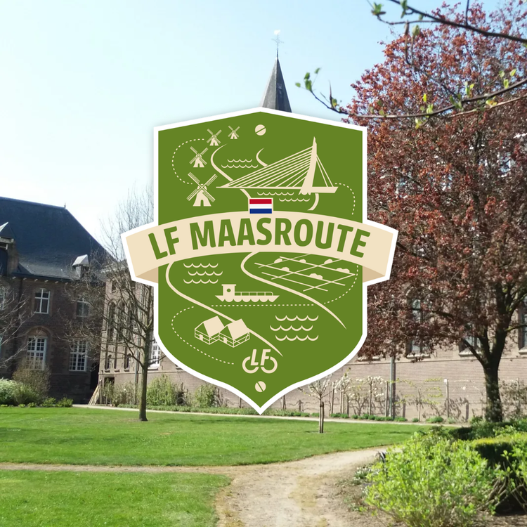 Foto Boxmeer met LF Maasroute logo