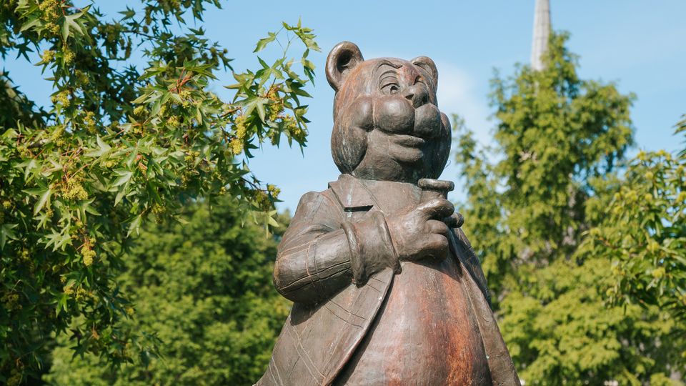 Standbeeld van Olivier Bommel in Den Bommel