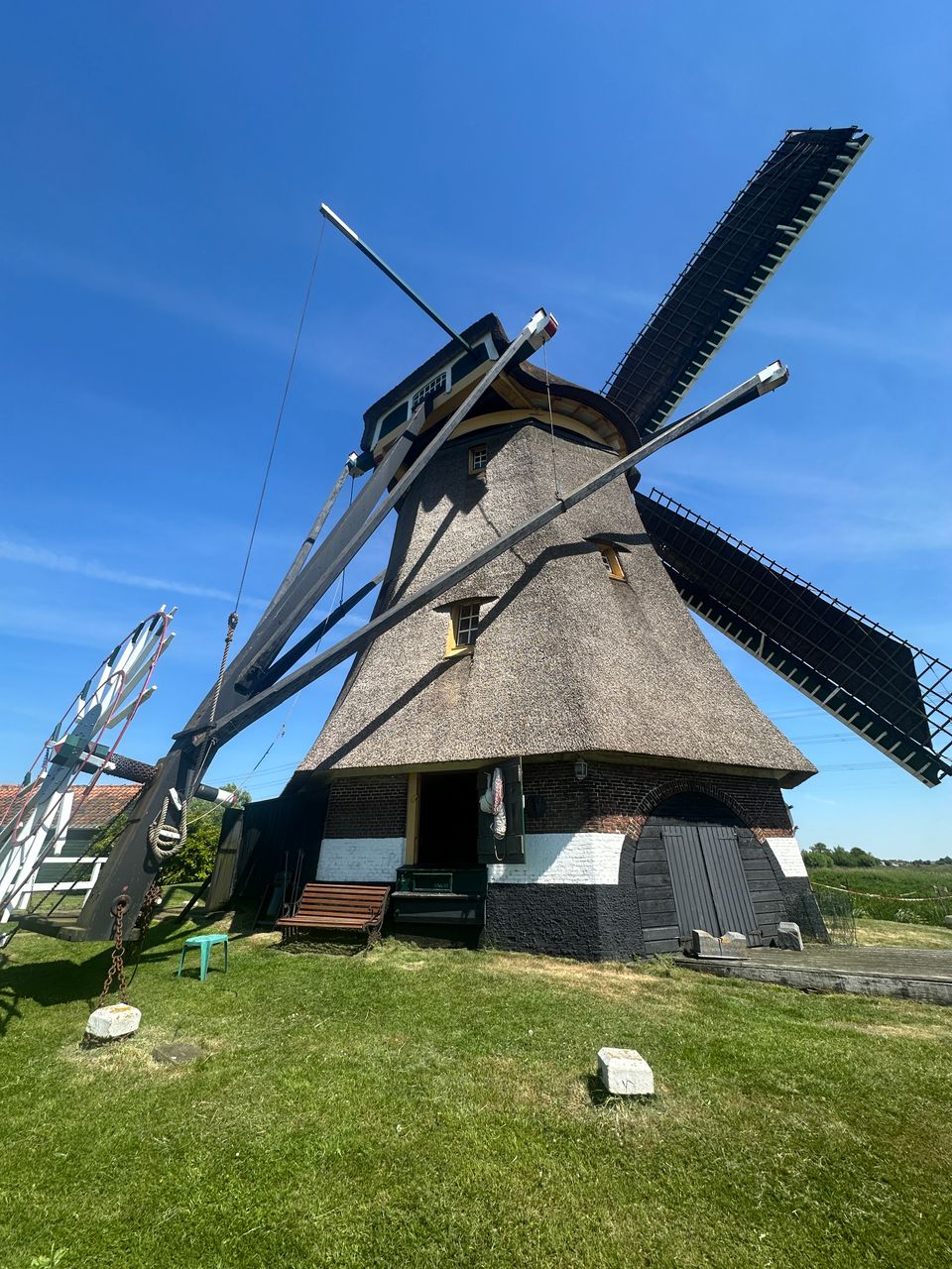 A close-up view of the back of the Moppemolen in Rijpwetering