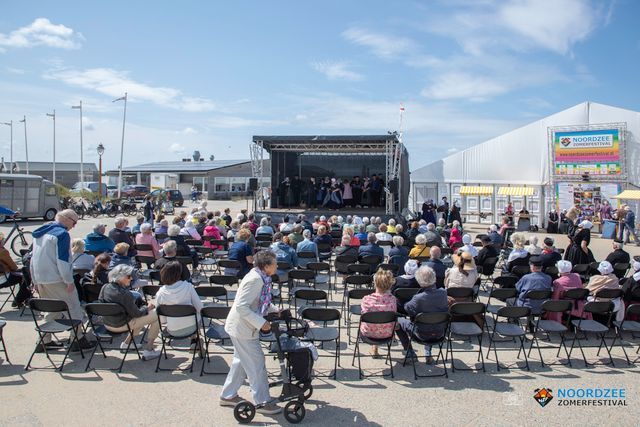 Afbeelding van het klederdracht festival Katwijk aan Zee