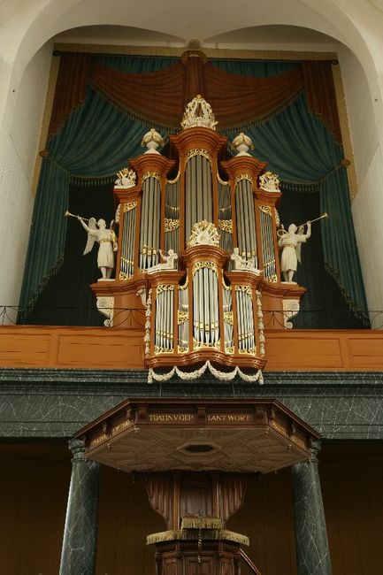 item-image