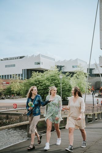 Eemhaven meiden wandelen