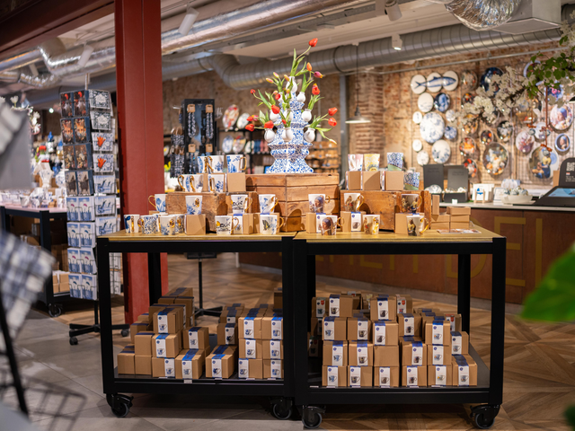 Delfts Blauw Shoppen In Delft Unieke Souvenirs Topwinkels In Delft