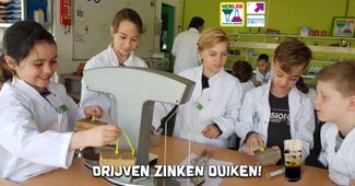 Drijven Zinken Duiken!