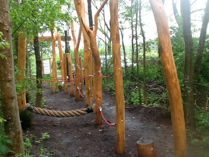 Speelbos Koudenhoorn natuurlijk klauteren