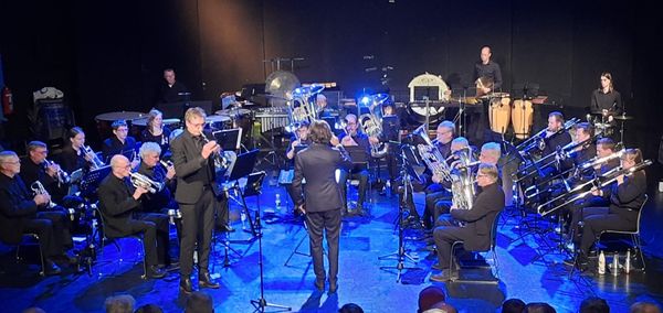 Op wereldreis met BRASSBAND ALMERE