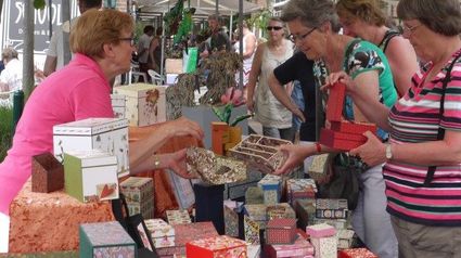 Papierkunstmarkt in Warmond
