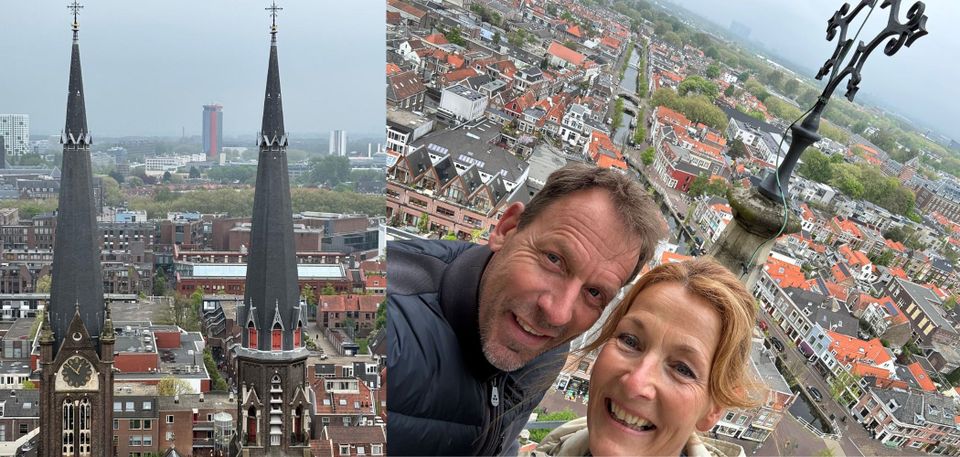 Sandra en Erwin vanaf de toren van de Nieuwe Kerk