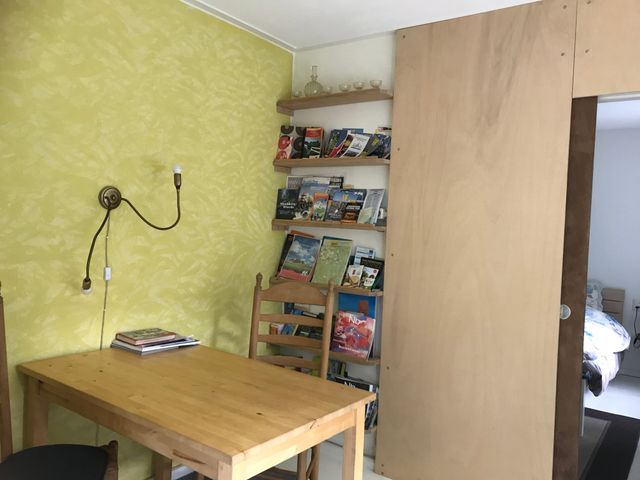 Ontbijten en werken met wifi