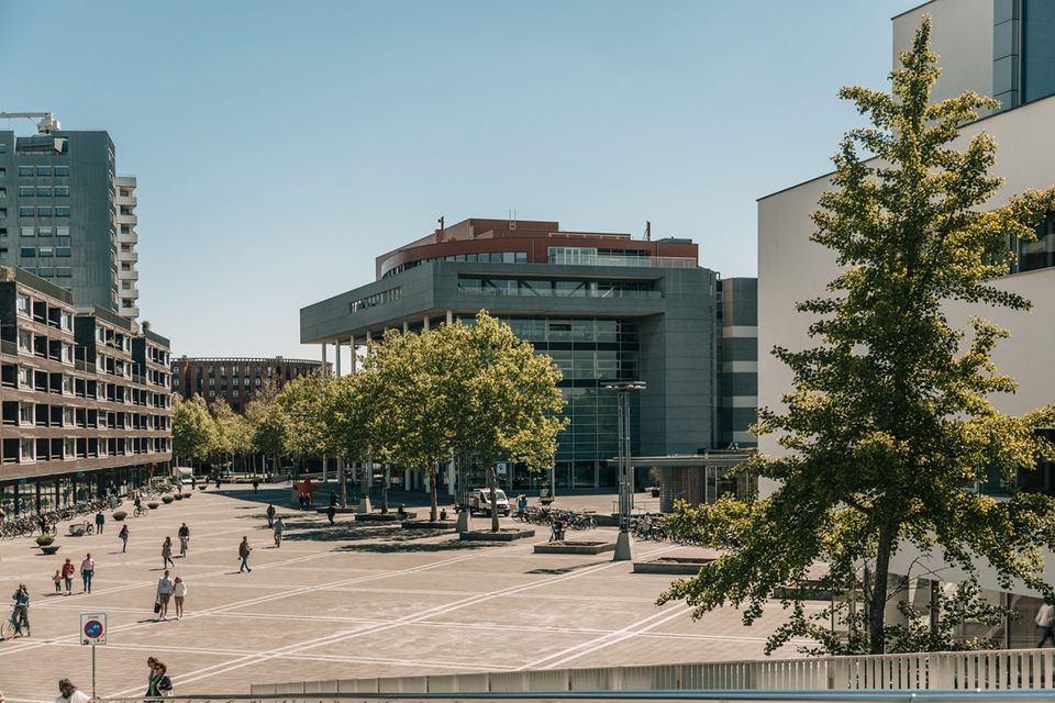 Plein 1992 centre ceramique maastricht