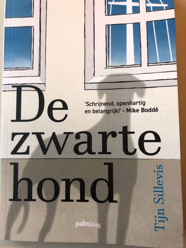 Boek cover De Zwarte Hond