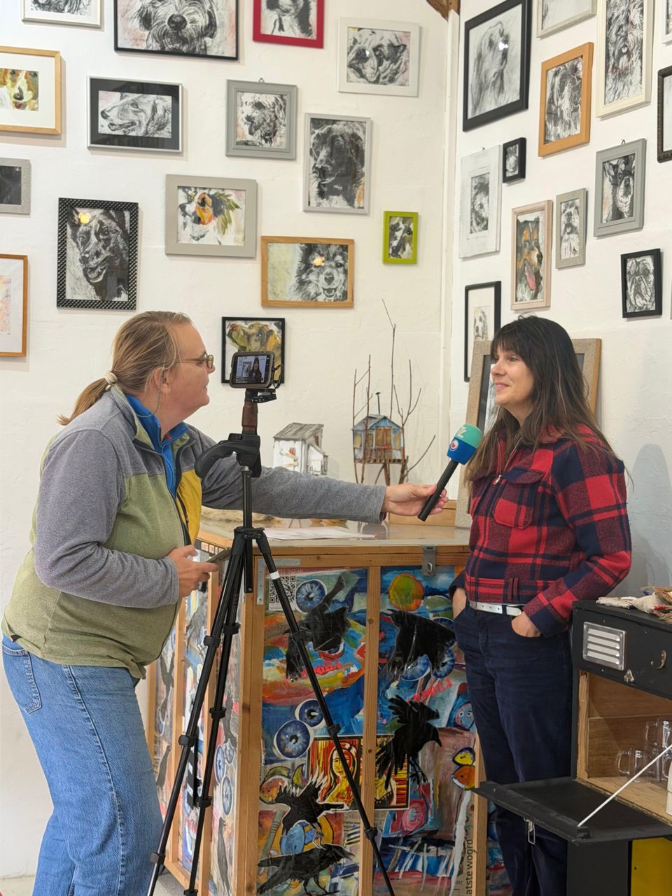 Omroep Zilt interviewt hondenbaasje Margreet