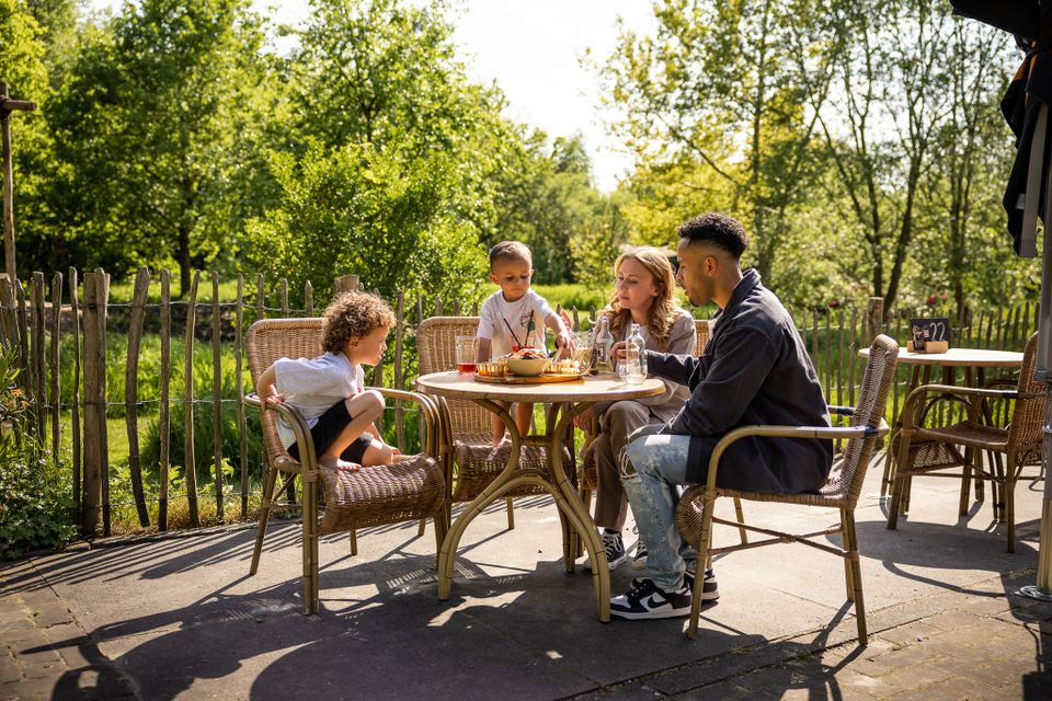 Terras bij Toon Kortooms Park in Deurne