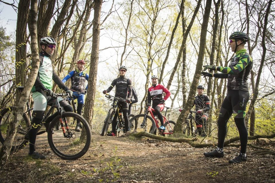 Mountainbikjen bij De Guldenberg in Helvoirt