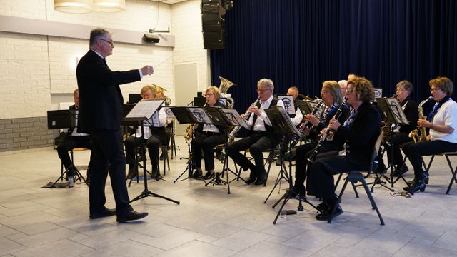 Blaaskapel de Walsberg - Let's Dance